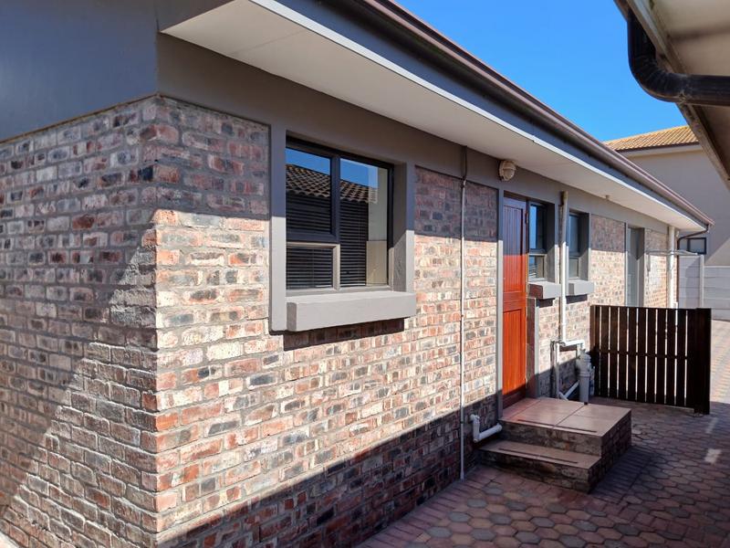 3 Bedroom Property for Sale in Reebok Western Cape